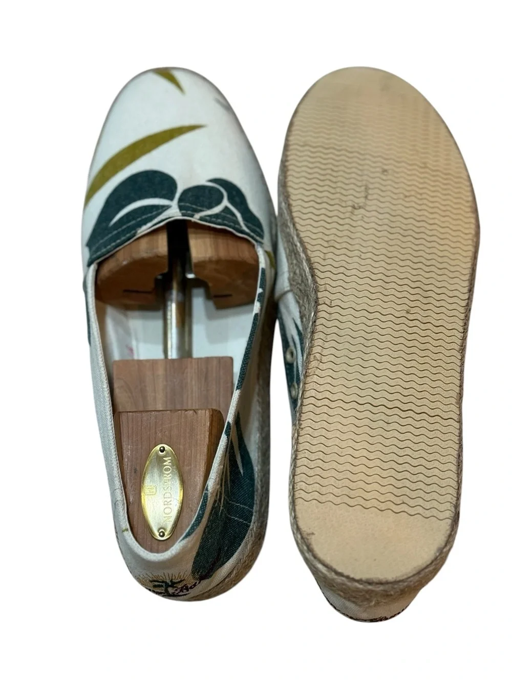 Tommy Bahama Summer Vacation Canvas Espadrilles Women’s Size 11 Slip On Shoes